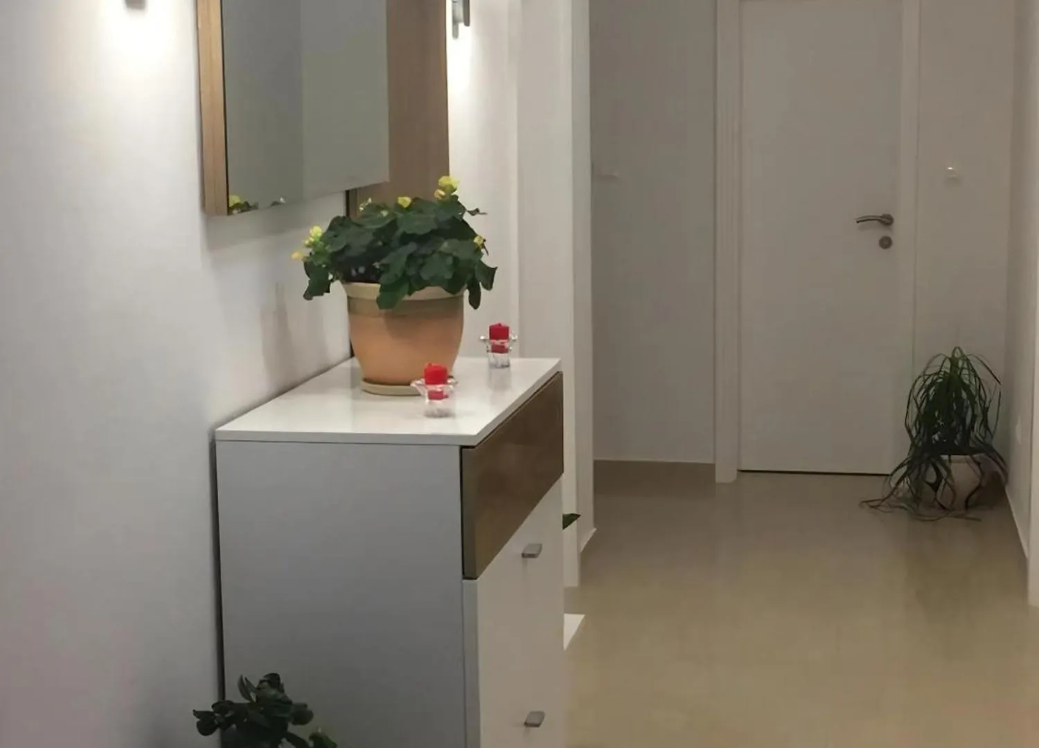 Geraeumige Ferienwohnung Mit Schoenem Garten Vir 0*,