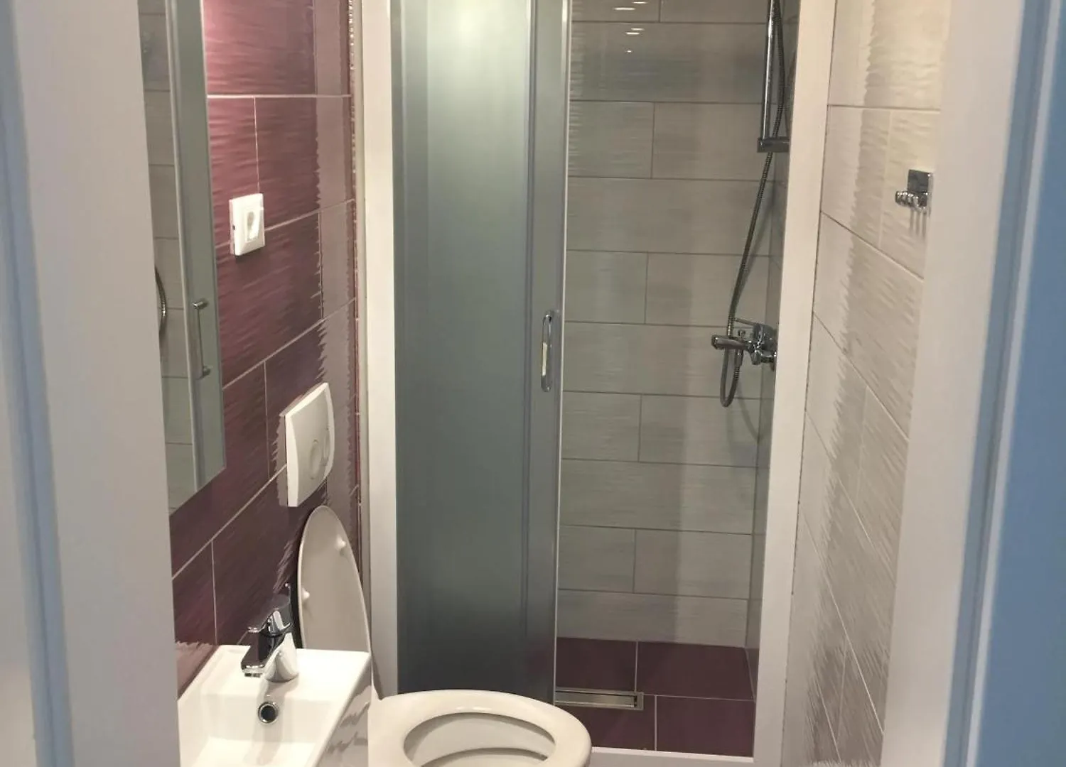 Geraeumige Ferienwohnung Mit Schoenem Garten Vir Apartment